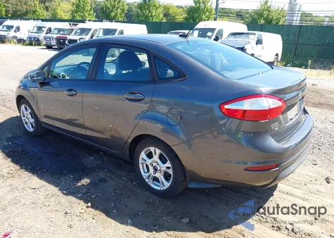 2015 Ford Fiesta Se из США, поврежденный, VIN 3FADP4BJ1FM191868